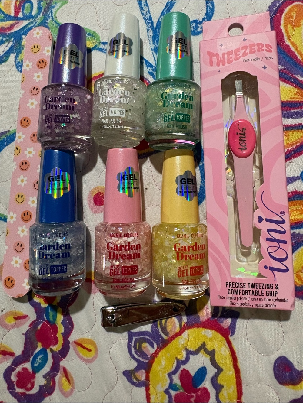 Garden Dream Gel Topper Nail Polish Set with Pink Ioni Tweezers